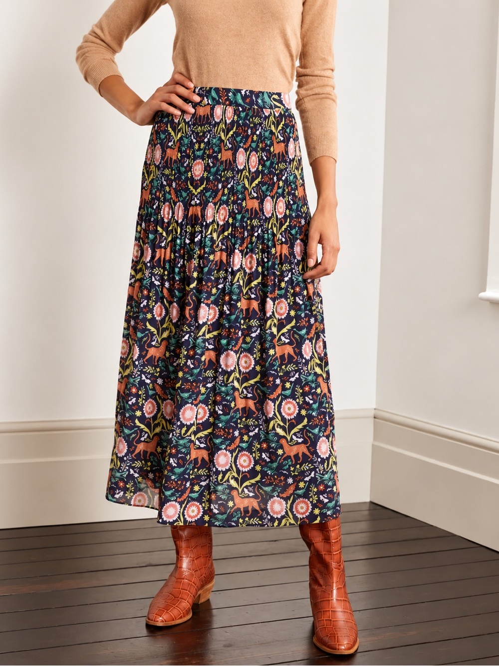 Boden | Cassidy Pleated Midi Skirt in Forest Print | 10P